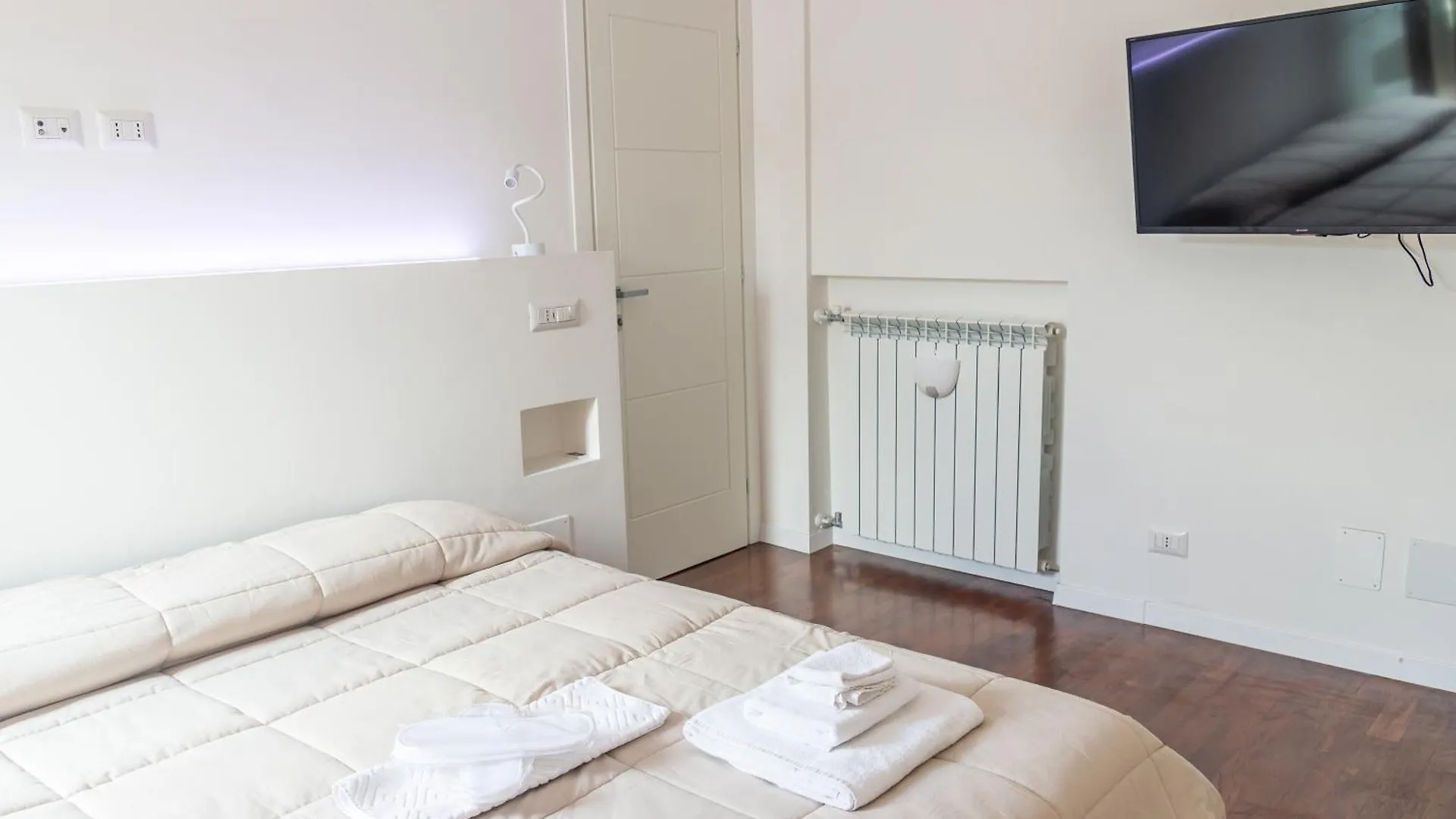 Holiday home Gandino Apartment Rome